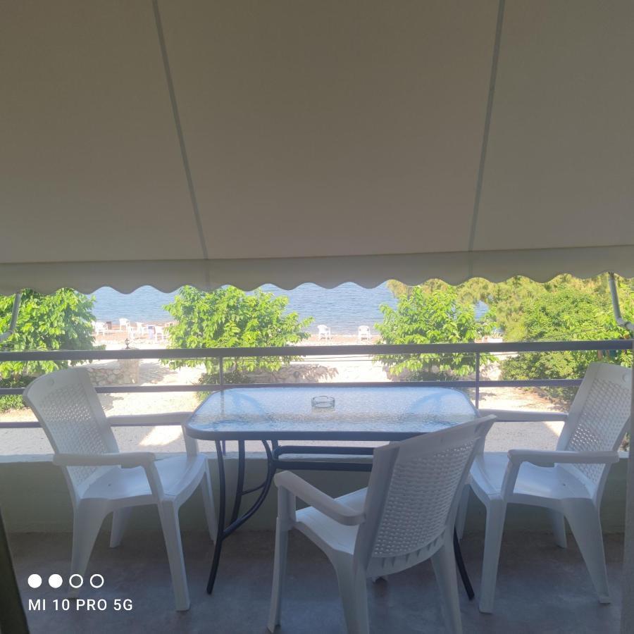 'Αγριοι Λιμένες Apartment Iria Luaran gambar